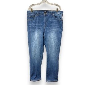 D. Jeans Straight Leg Cuffed Ankle Jeans Medium Wash Whiskered Plus Size 16